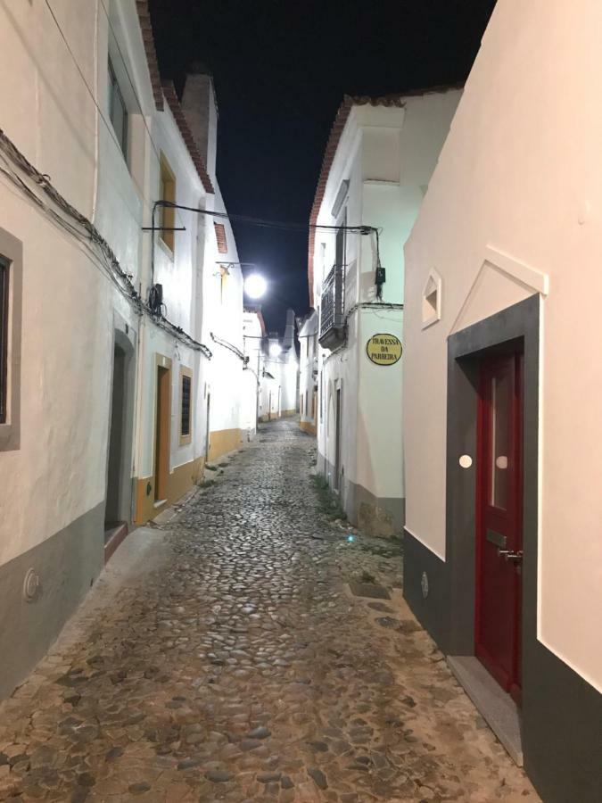 埃武拉Casa Do Cabido - Elegance In Simple Traits公寓 外观 照片